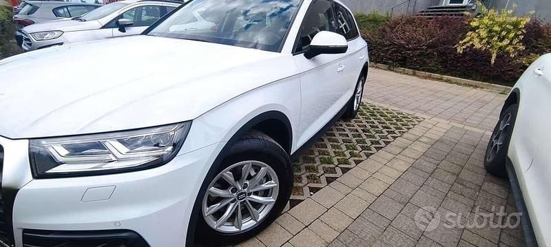 Bianco Usata 2018 Audi Q5 Business SUV | 27.900 € (Cara) - Immagine 1/4