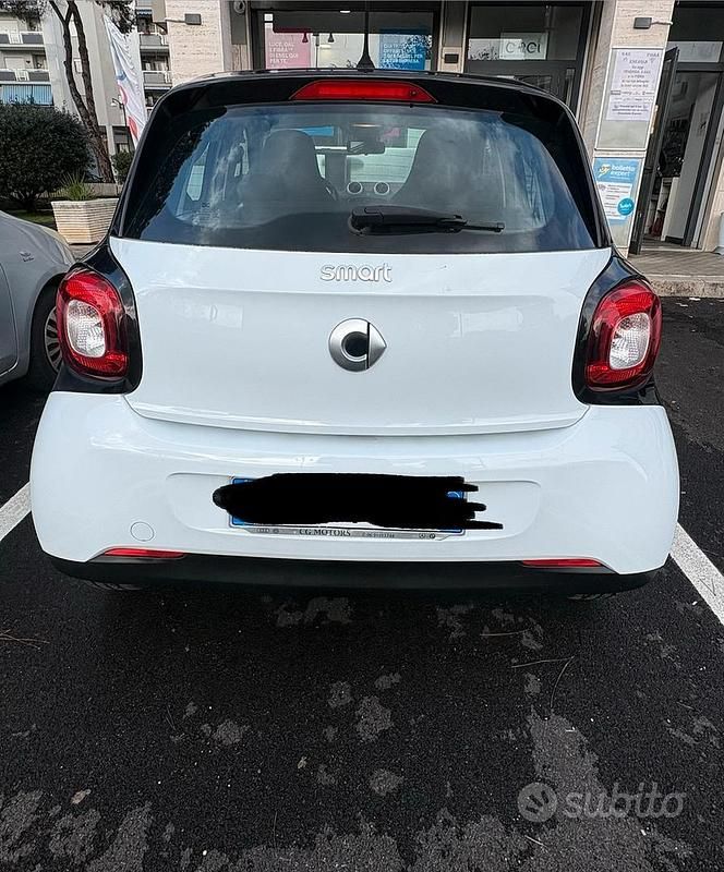 Usata Smart ForFour 2019 Bianco Utilitaria