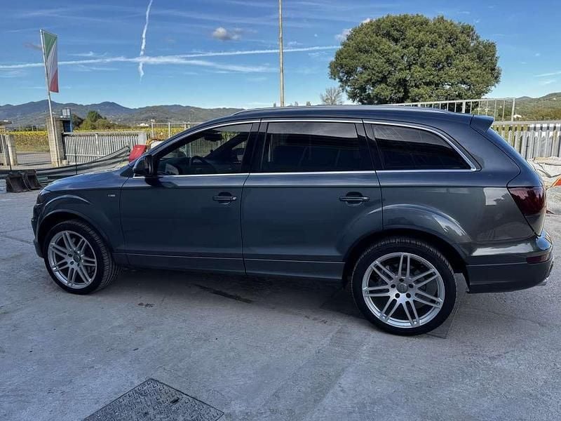 Usata Audi Q7 Ambiente 245 CV (180 kW) 2014 Grigio SUV