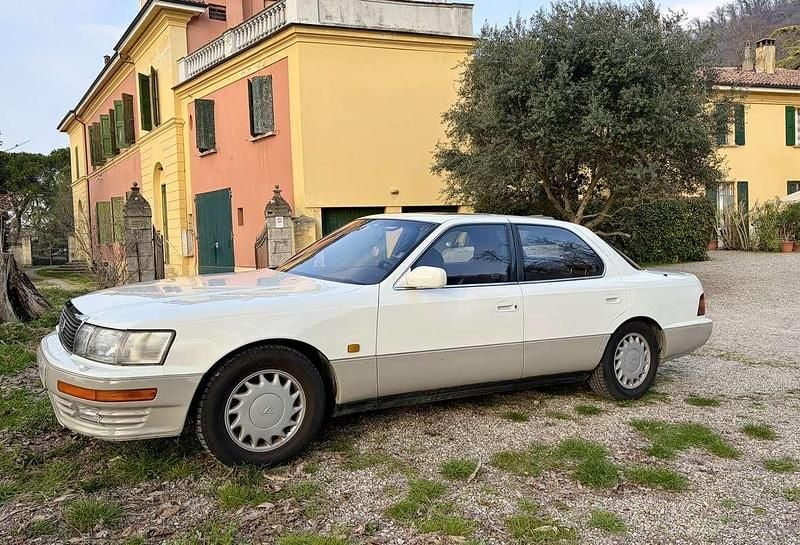 Usata Lexus LS400 245 CV (180 kW) 1996 Berlina
