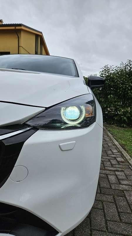 Usata Mazda 2 Homura-Line 90 CV (66 kW) 2024 Bianco Utilitaria