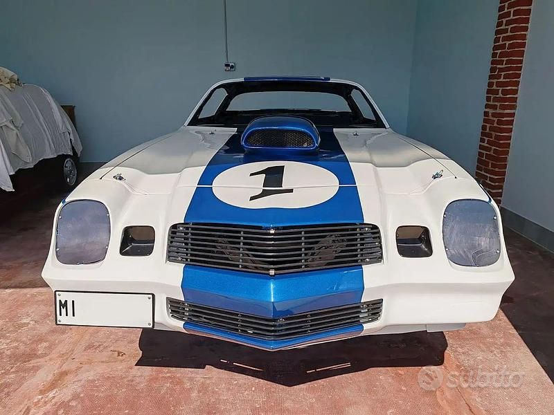 Bianco Usata 1970 Chevrolet Camaro Coupé | 39.900 € - Immagine 1/4