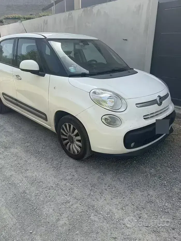 Usata Fiat 500L 105 CV (77 kW) 2013 Bianco Monovolume