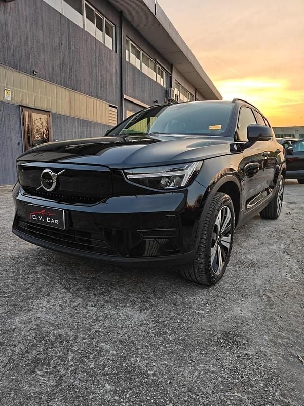 Usata Volvo XC40 Core 185 kW (252 CV) 2023 Nero SUV