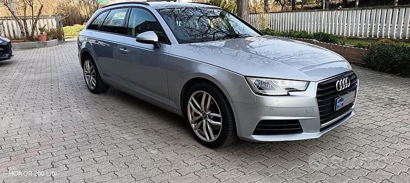 Usata Audi A4 Business 122 CV (89 kW) 2018 Grigio Station wagon