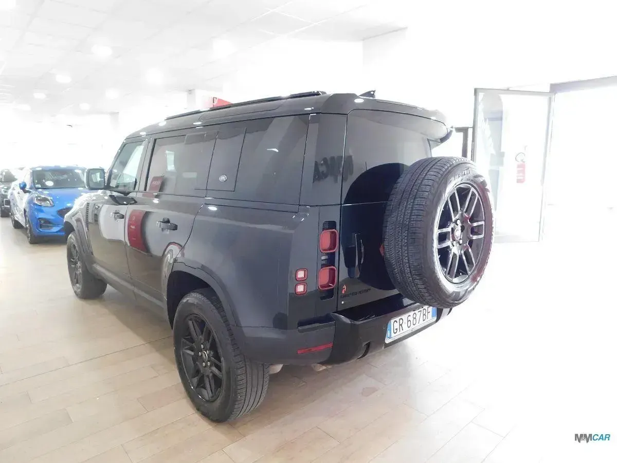 Usata Land Rover Defender S 199 CV (146 kW) 2023 Nero SUV