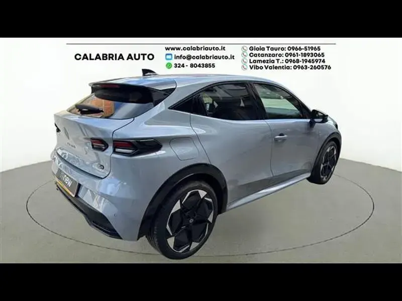 Nuova Renault Clio Techno 160 CV (117 kW) 2025 Grigio scuro Utilitaria