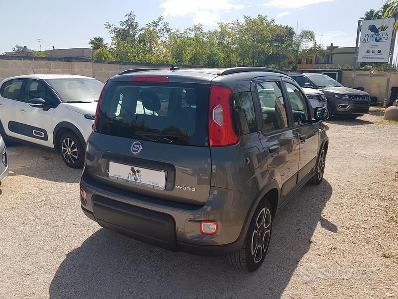 Usata Fiat Panda City Life 70 CV (51 kW) 2022 Grigio Berlina
