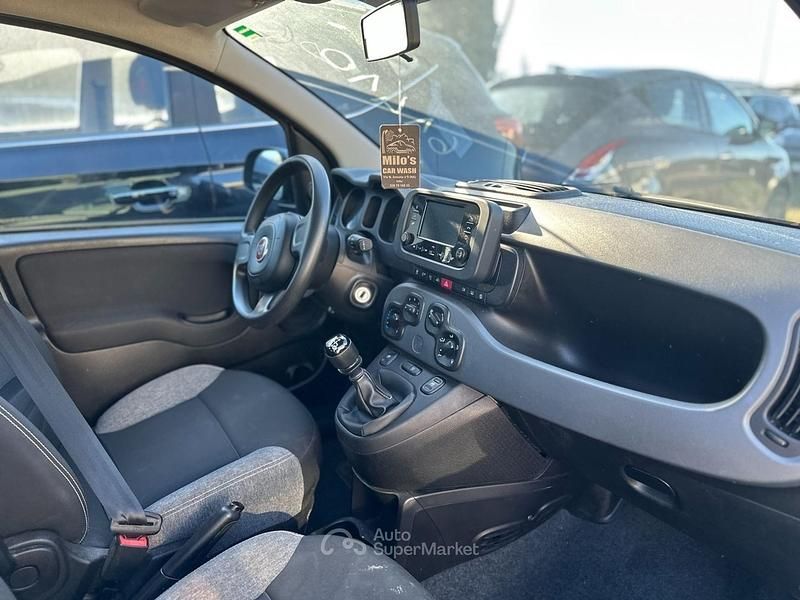 Usata Fiat Panda City Life 70 CV (51 kW) 2023 Grigio Utilitaria