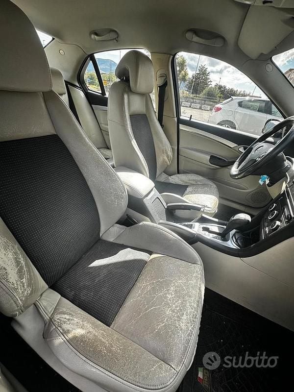 Usata Saab 9-3 Vector 150 CV (110 kW) 2008 Nero Coupé