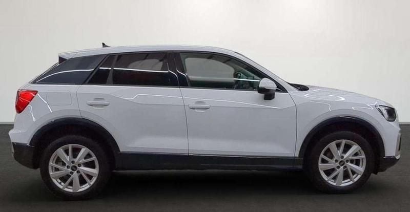 Usata Audi Q2 Ambiente 150 CV (110 kW) 2024 Bianco SUV