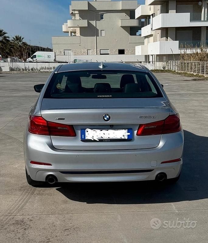 Usata BMW 530 Sport Line 249 CV (183 kW) 2018 Grigio Berlina