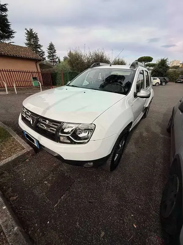 Usata Dacia Duster 109 CV (80 kW) 2017 Bianco SUV