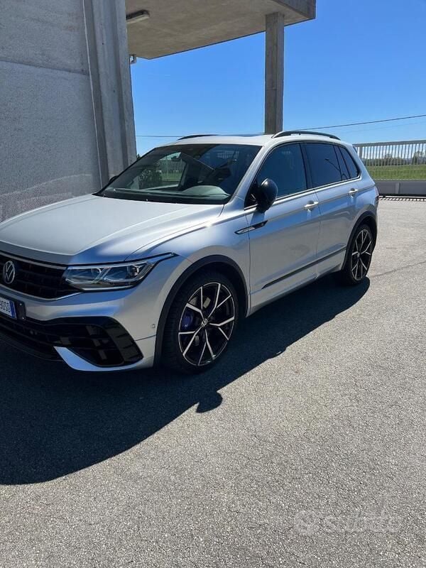 Usata VW Tiguan R 320 CV (235 kW) 2022 Grigio SUV