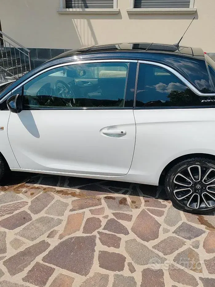 Usata Opel Adam 87 CV (63 kW) 2018 Bianco Utilitaria