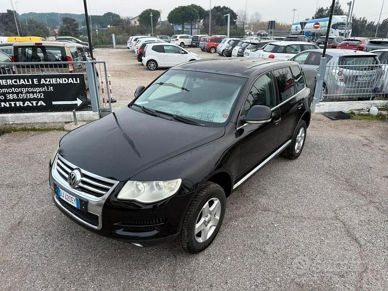 Usata VW Touareg Exclusive 174 CV (127 kW) 2007 Nero SUV