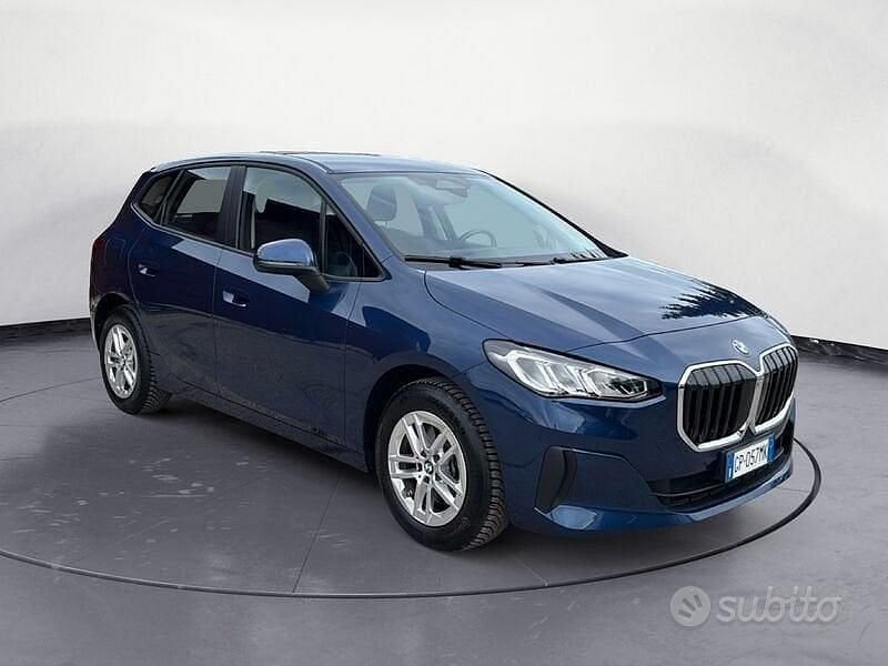 Usata BMW 218 Efficient Dynamics 2023 Blu Station wagon