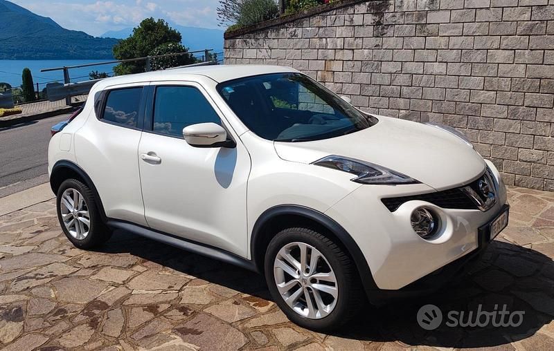 Bianco Usata 2016 Nissan Juke Acenta SUV | 8300 € (Buon prezzo) - Immagine 1/4