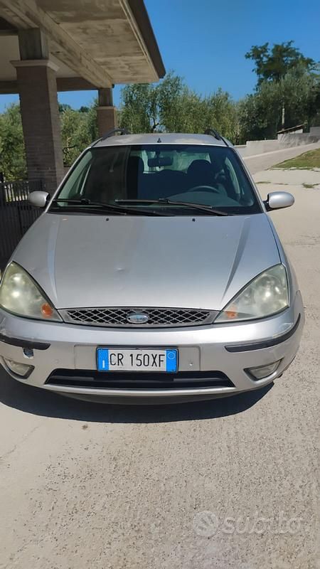 Usata 2004 Ford Focus Station wagon | 500 € (Super prezzo) - Immagine 1/3