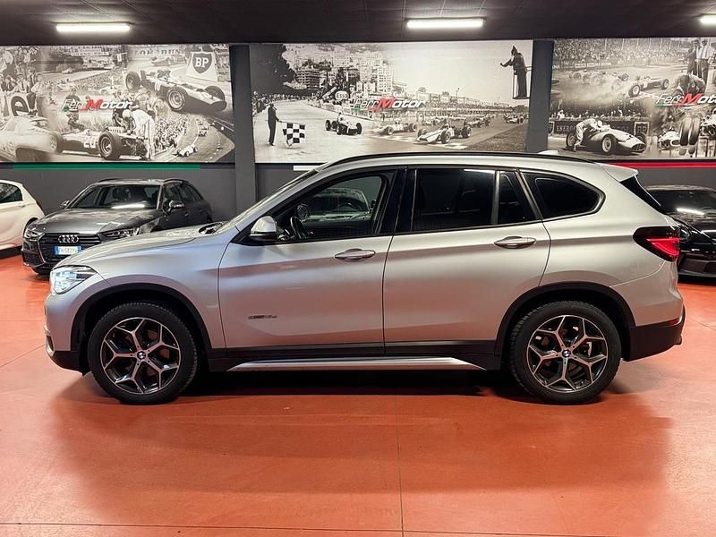 Usata BMW X1 150 CV (110 kW) 2016 Argento SUV