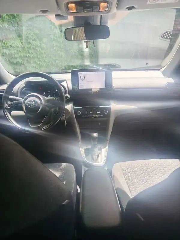 Usata Toyota Yaris Cross Active 92 CV (67 kW) 2021 Nero SUV