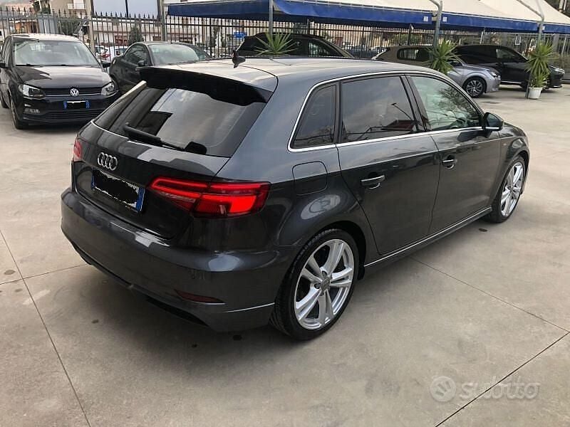 Usata Audi A3 116 CV (85 kW) 2019 Grigio Berlina