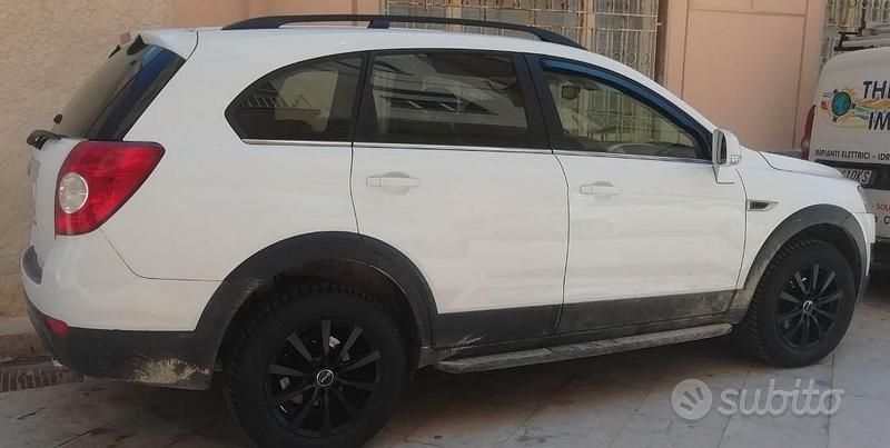 Usata Chevrolet Captiva 163 CV (119 kW) 2013 Bianco SUV