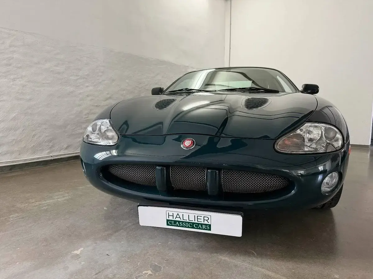 Usata Jaguar XKR 363 CV (266 kW) 2000 Verde Coupé