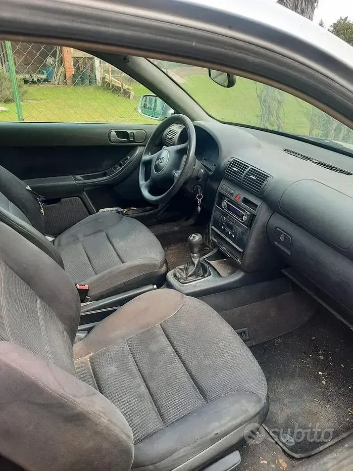 Usata Audi A3 102 CV (75 kW) 2002 Utilitaria