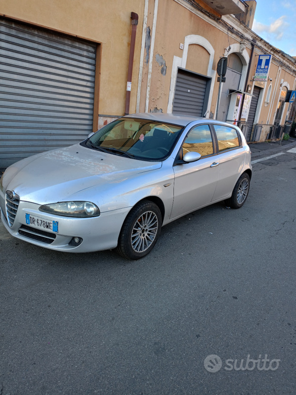 Usato 2008 Alfa Romeo 147 1.9 Diesel 120 CV (1.000 €)
