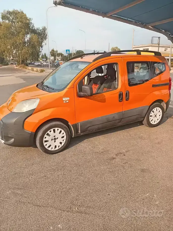 Usata Citroën Nemo 2009 Arancione Monovolume
