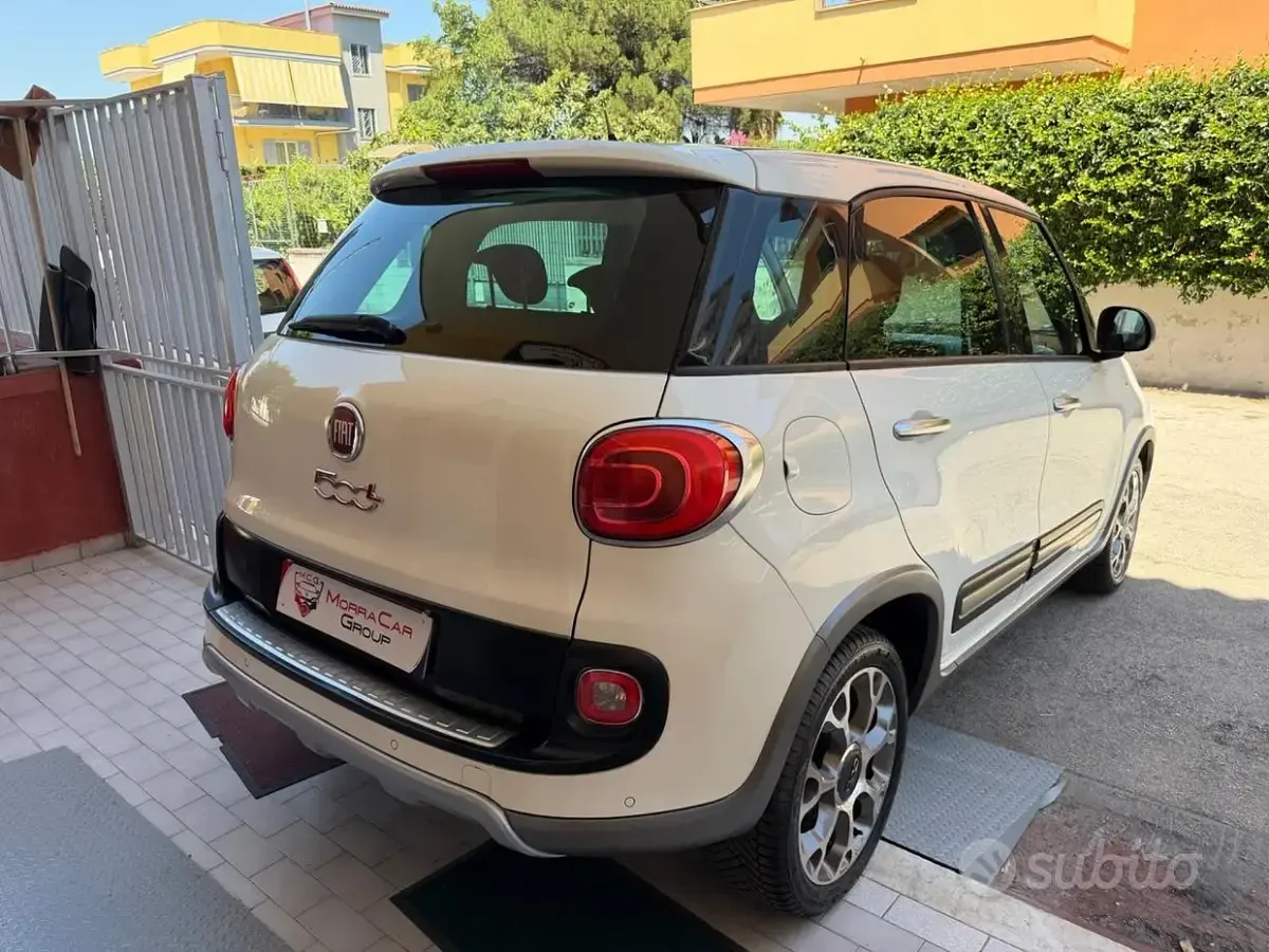 Usata Fiat 500L Trekking 105 CV (77 kW) 2013 Bianco Monovolume