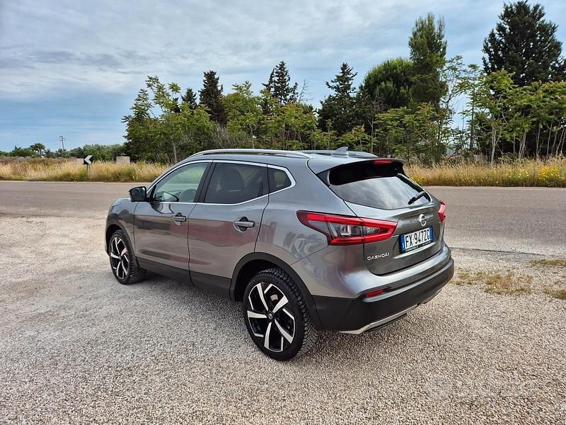 Usata Nissan Qashqai Tekna+ 116 CV (85 kW) 2019 Grigio SUV