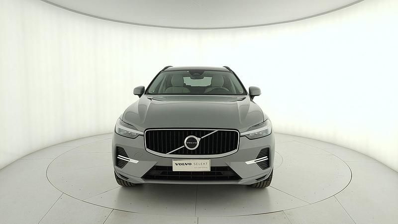 Usata Volvo XC60 Momentum 197 CV (144 kW) 2023 Grigio SUV