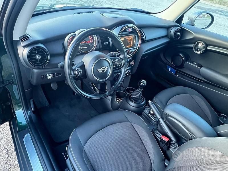 Usata Mini One D Hype 95 CV (69 kW) 2017 Verde Utilitaria