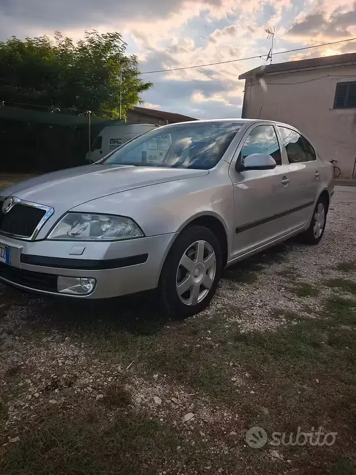 Usata Skoda Octavia 140 CV (102 kW) 2006 Grigio Berlina