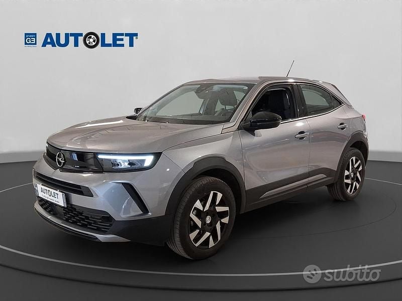 Usata Opel Mokka Edition 100 CV (73 kW) 2024 Grigio SUV