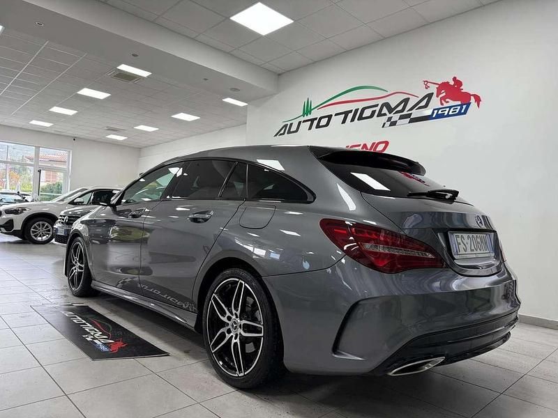 Usata Mercedes CLA220 Shooting Brake Premium 177 CV (130 kW) 2018 Grigio Station wagon