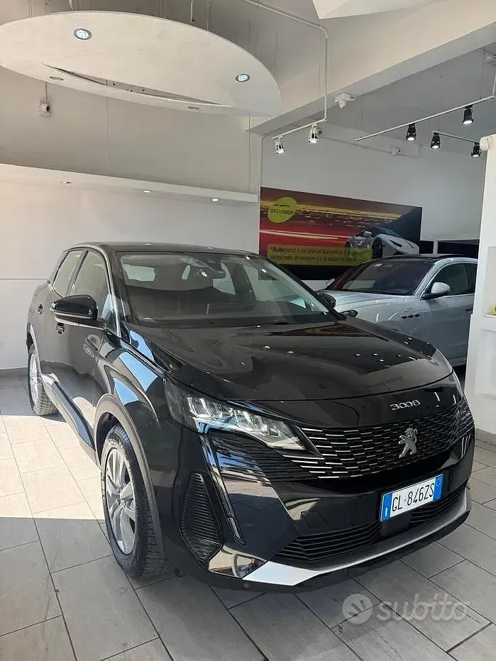 Usata Peugeot 3008 Allure 131 CV (96 kW) 2022 Nero SUV