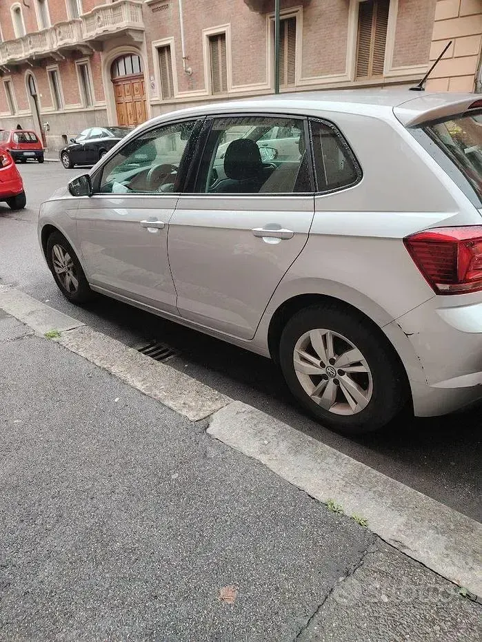 Usata VW Polo Comfortline 80 CV (58 kW) 2019 Grigio Utilitaria