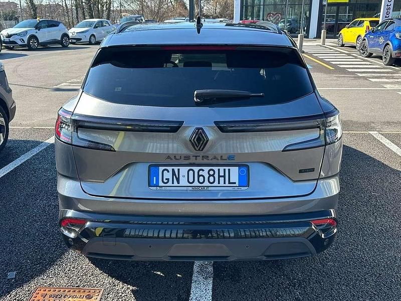 Usata Renault Austral Techno Esprit Alpine 131 CV (96 kW) 2023 Grigio SUV