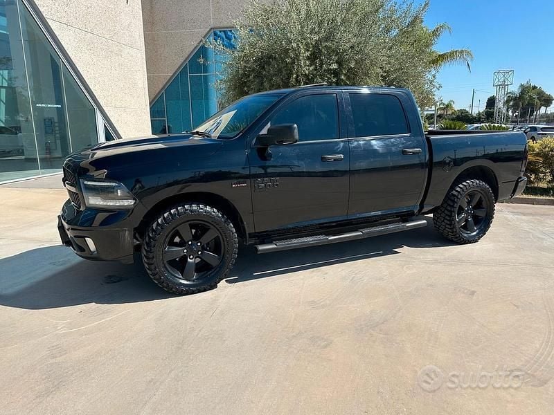 Usata Dodge Ram 401 CV (294 kW) 2022 Nero Pick-up
