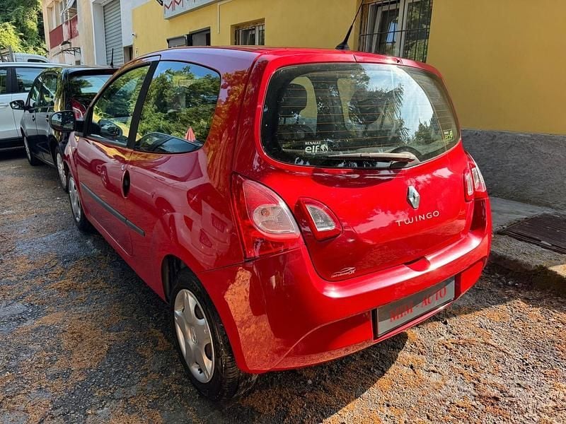 Usata Renault Twingo 75 CV (55 kW) 2013 Rosso Utilitaria