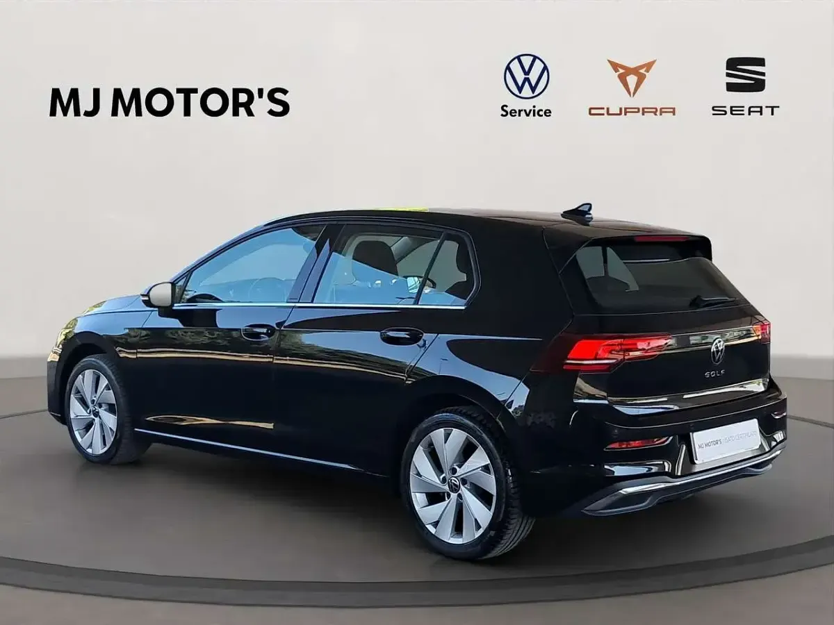 Usata VW Golf VIII Style 150 CV (110 kW) 2025 Nero Berlina
