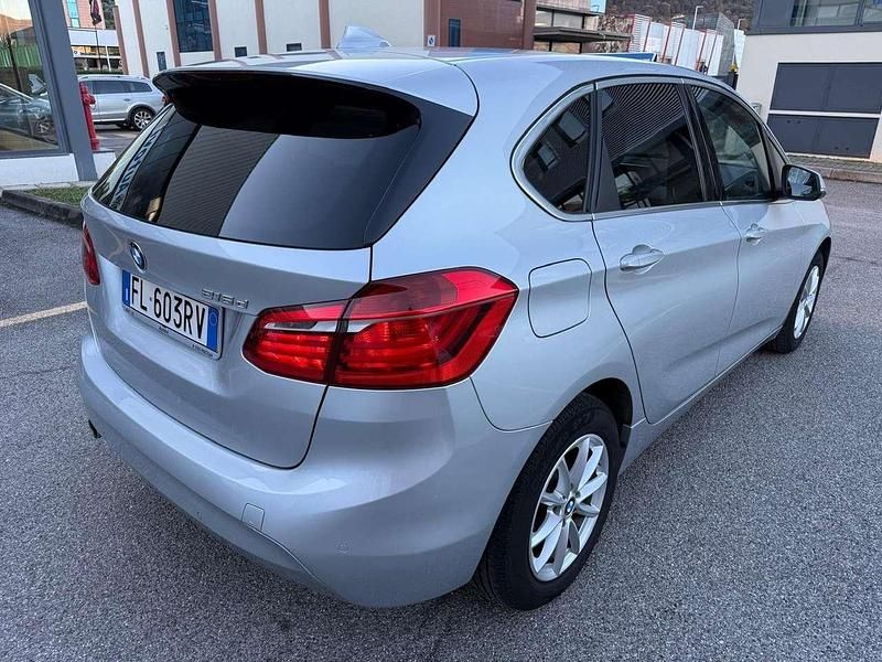 Usata BMW 216 Active Tourer Advantage 116 CV (85 kW) 2018 Grigio Monovolume