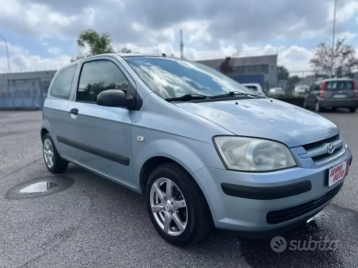 Usata Hyundai Getz 63 CV (46 kW) 2003 Grigio Utilitaria