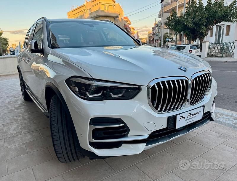 Usata BMW X5 xLine 231 CV (169 kW) 2021 Bianco SUV