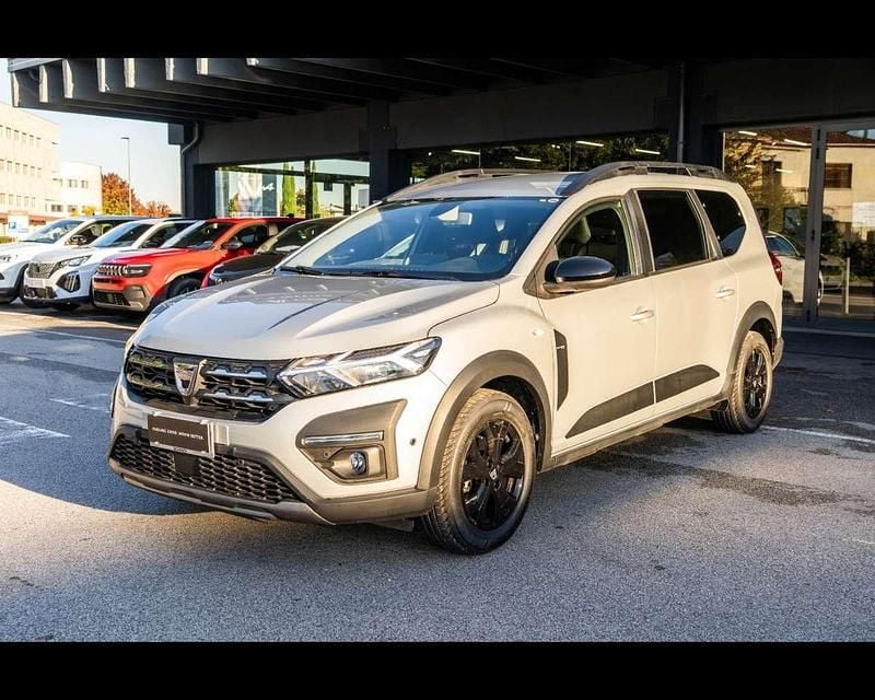 Usata Dacia Jogger Extreme 101 CV (74 kW) 2022 Argento Monovolume
