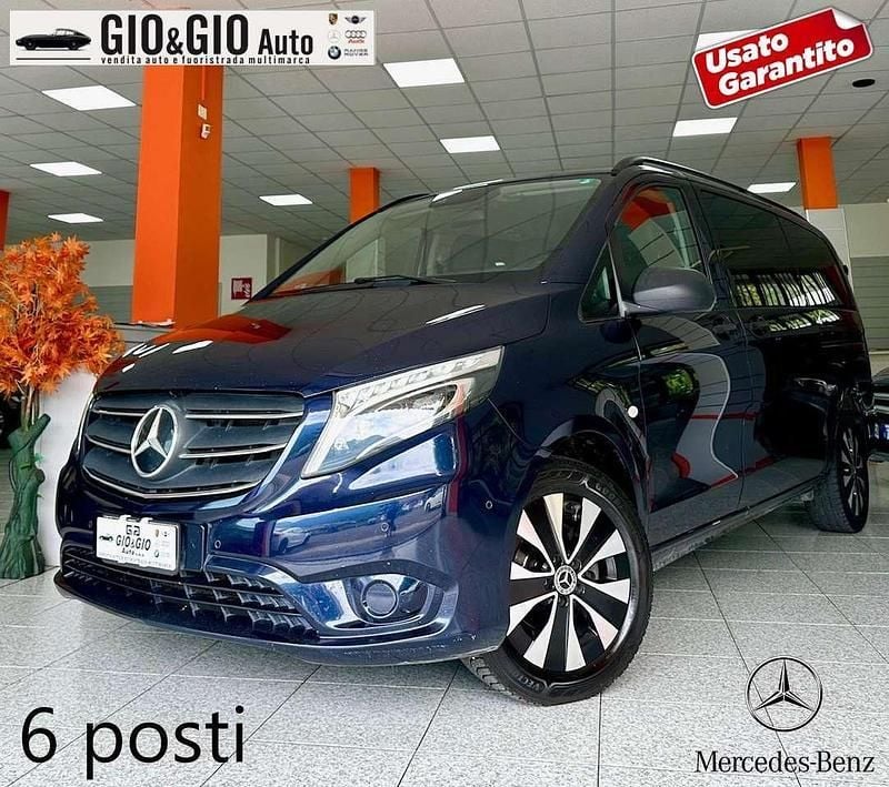 Usata Mercedes Vito 136 CV (100 kW) 2021 Blu/azzurro Furgone