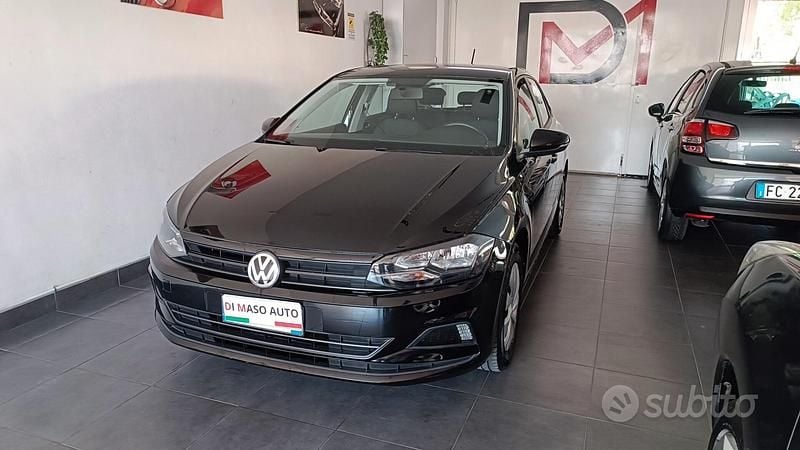 Nero Usata 2018 VW Polo Comfortline Utilitaria | 9900 € (Ottimo prezzo) - Immagine 1/4
